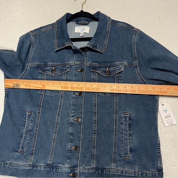 Time and Tru Women's Denim Jacket Medium Wash Size XXXL (22) - Picture 10 of 11